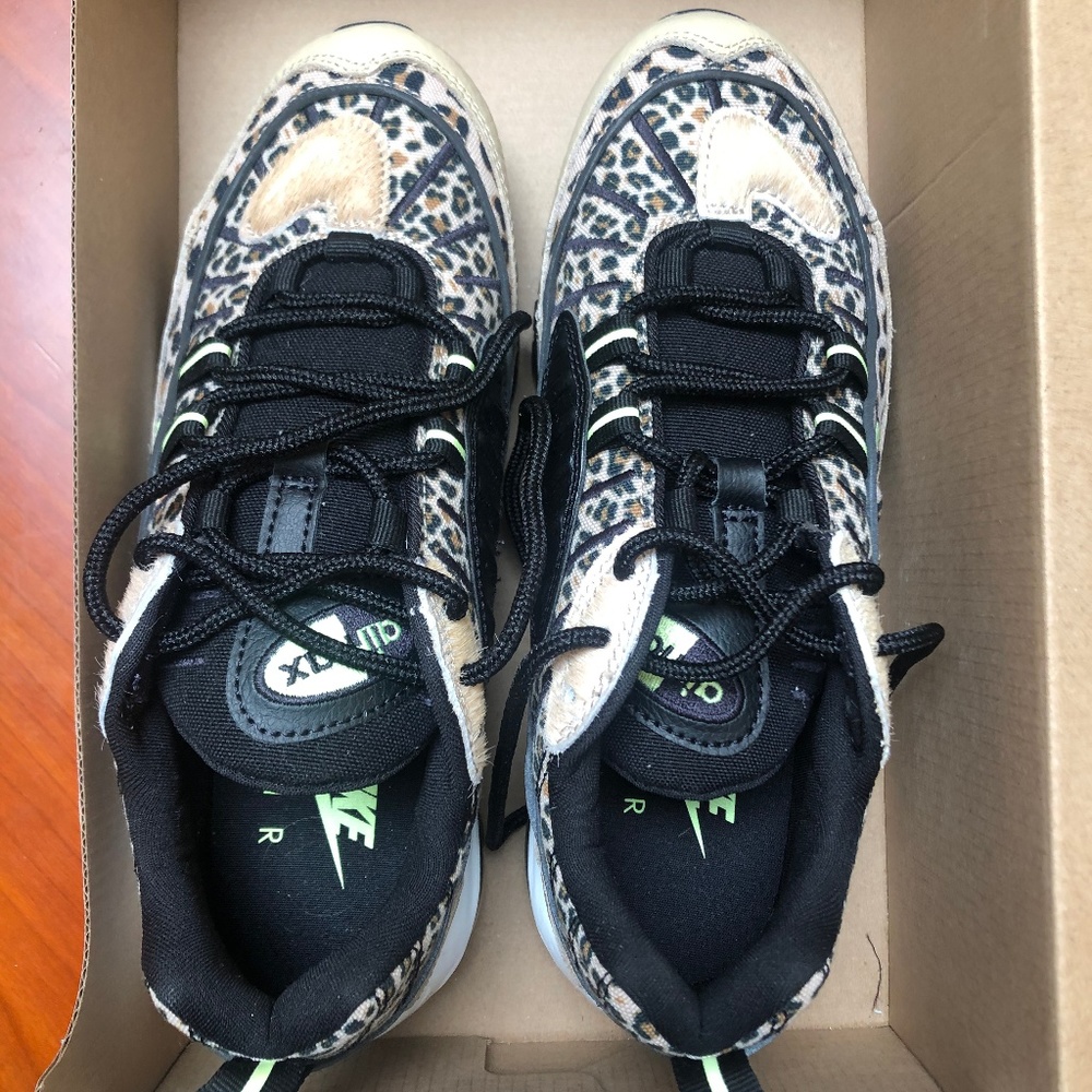 NWB - NIKE AIR MAX 98 Premium - Cheetah - 6.5